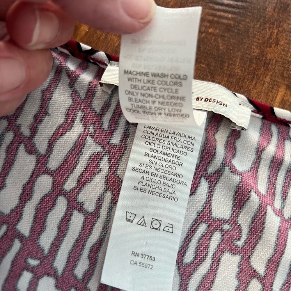 LAUNDRY Wrap Dress Red and White Patterned Size 8 and Wonderful - Picture 5 of 5